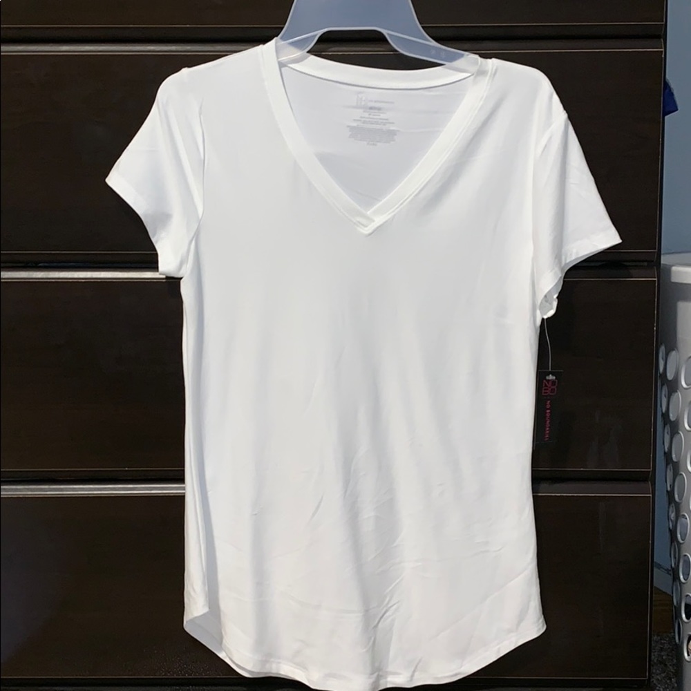 Classic white v-neck T-shirt